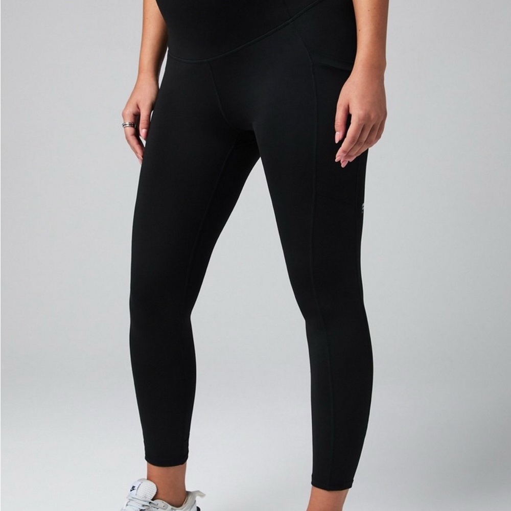 Black Fabletics Maternity Leggings - S